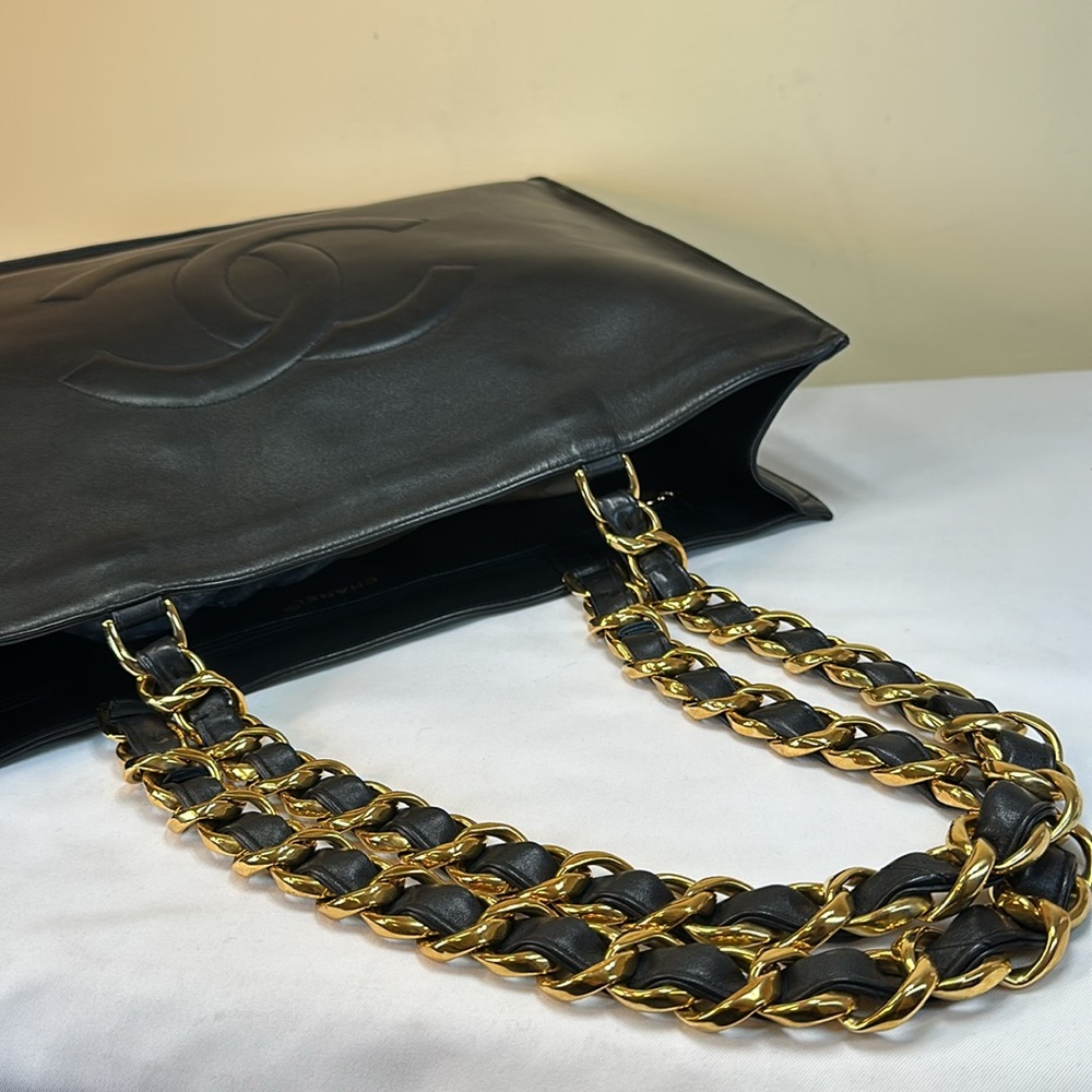 COA CHANEL CC Chunky Chain Calfskin XL Tote 24k Goldplated HDW Series #4 1996-97 - Picture 8 of 16